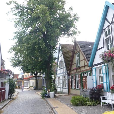 Kuschelecke, 100M Zum Alten Strom روستوك المظهر الخارجي الصورة
